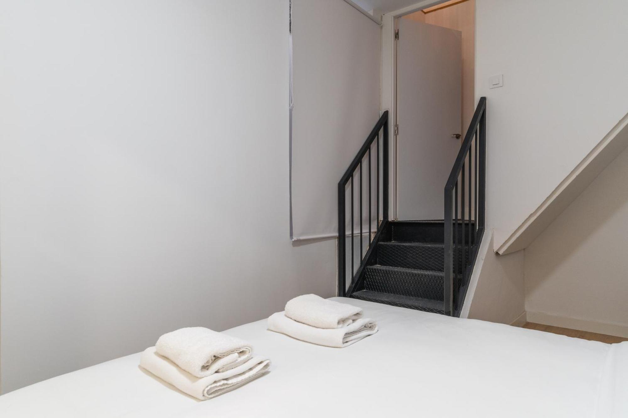 Modern Duplex-2Bedrooms 3Baths-Palacio Madrid Kültér fotó