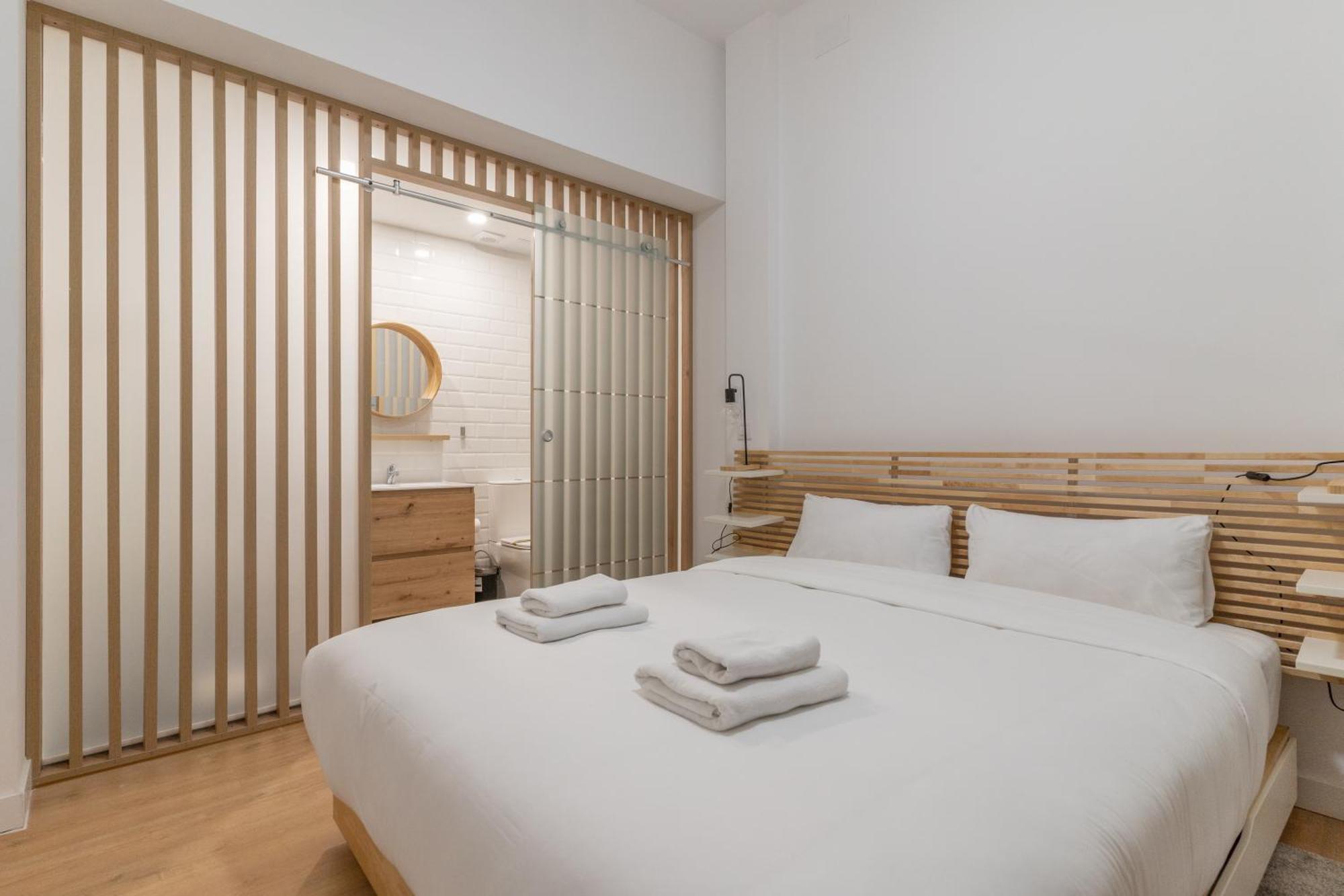 Modern Duplex-2Bedrooms 3Baths-Palacio Madrid Kültér fotó