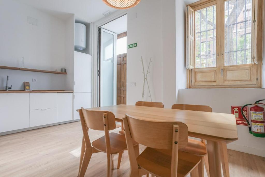 Modern Duplex-2Bedrooms 3Baths-Palacio Madrid Kültér fotó