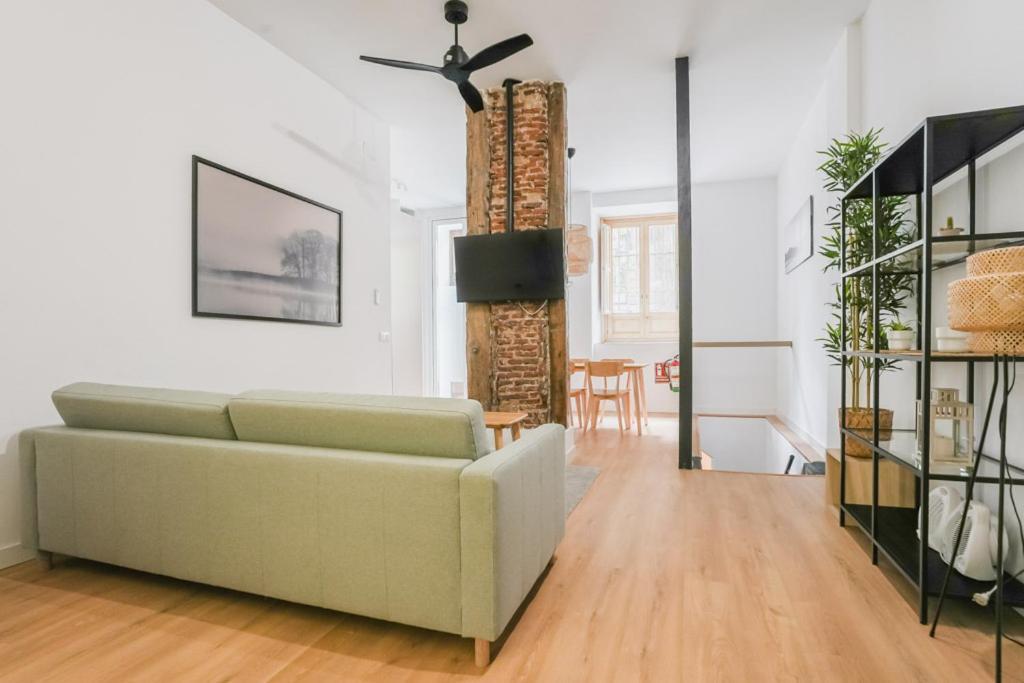 Modern Duplex-2Bedrooms 3Baths-Palacio Madrid Kültér fotó